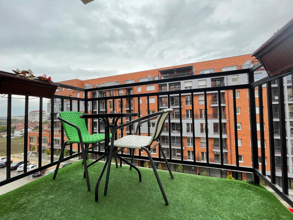 Prishtina Escape Apartments Pristina Kültér fotó