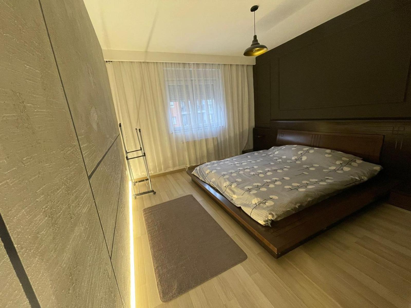 Prishtina Escape Apartments Pristina Kültér fotó